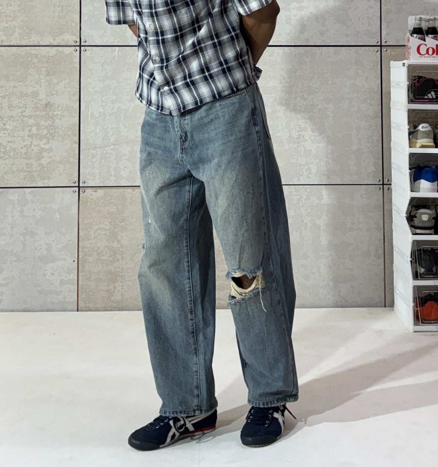 Men's Vintage Distressed Wide Leg Denim