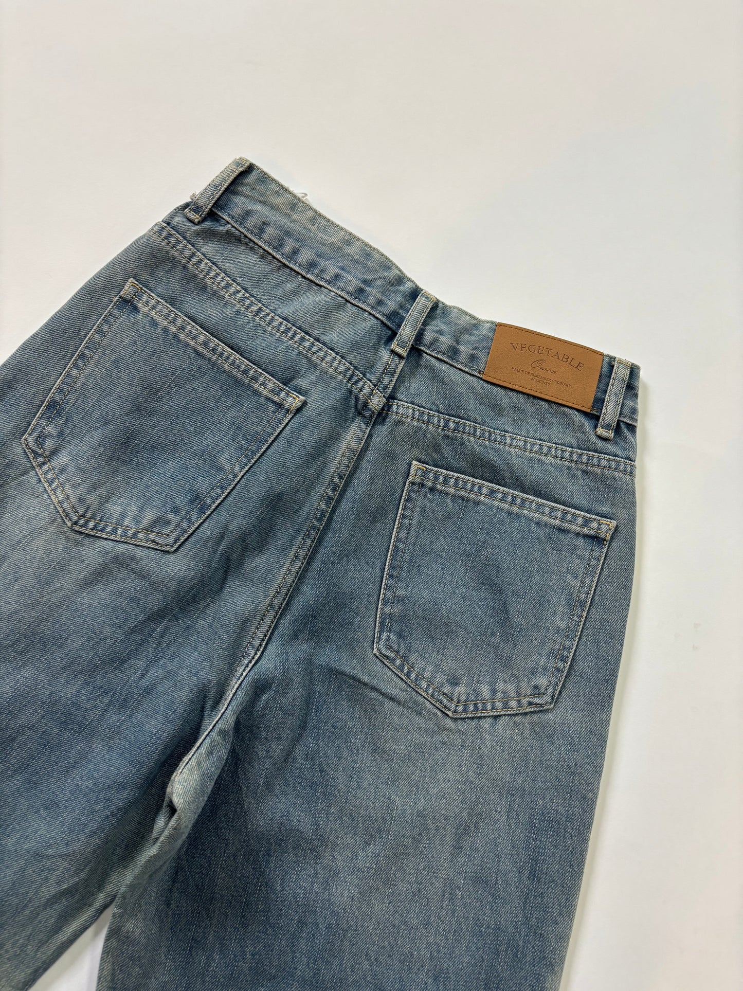 Light Wash Straight-Leg Women's Jeans