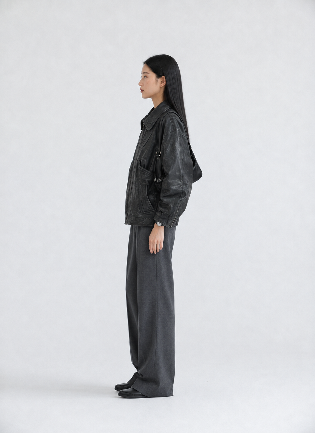 Women's Vintage Black Relaxed Fit Utility Leather Jacket