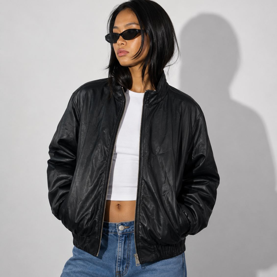 Women's Jacket Vintage Black Leather Zip-Up Bomber