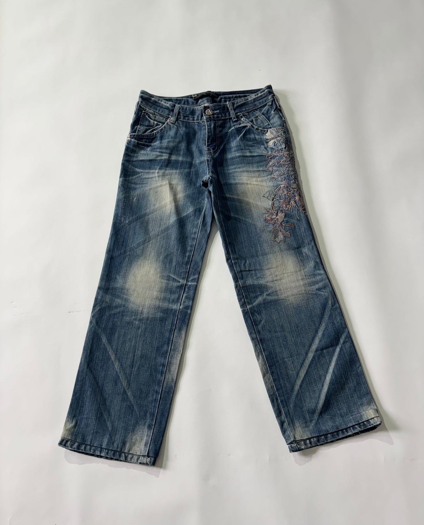 Women's Jeans Embroidered Light Wash Straight-Leg