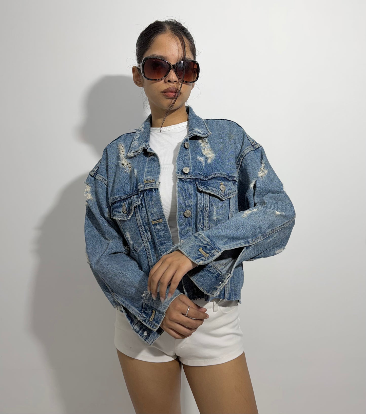 Women's Jacket Cropped Distressed Denim