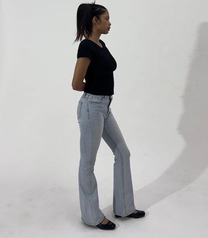 Light Wash Flared Women's Jeans