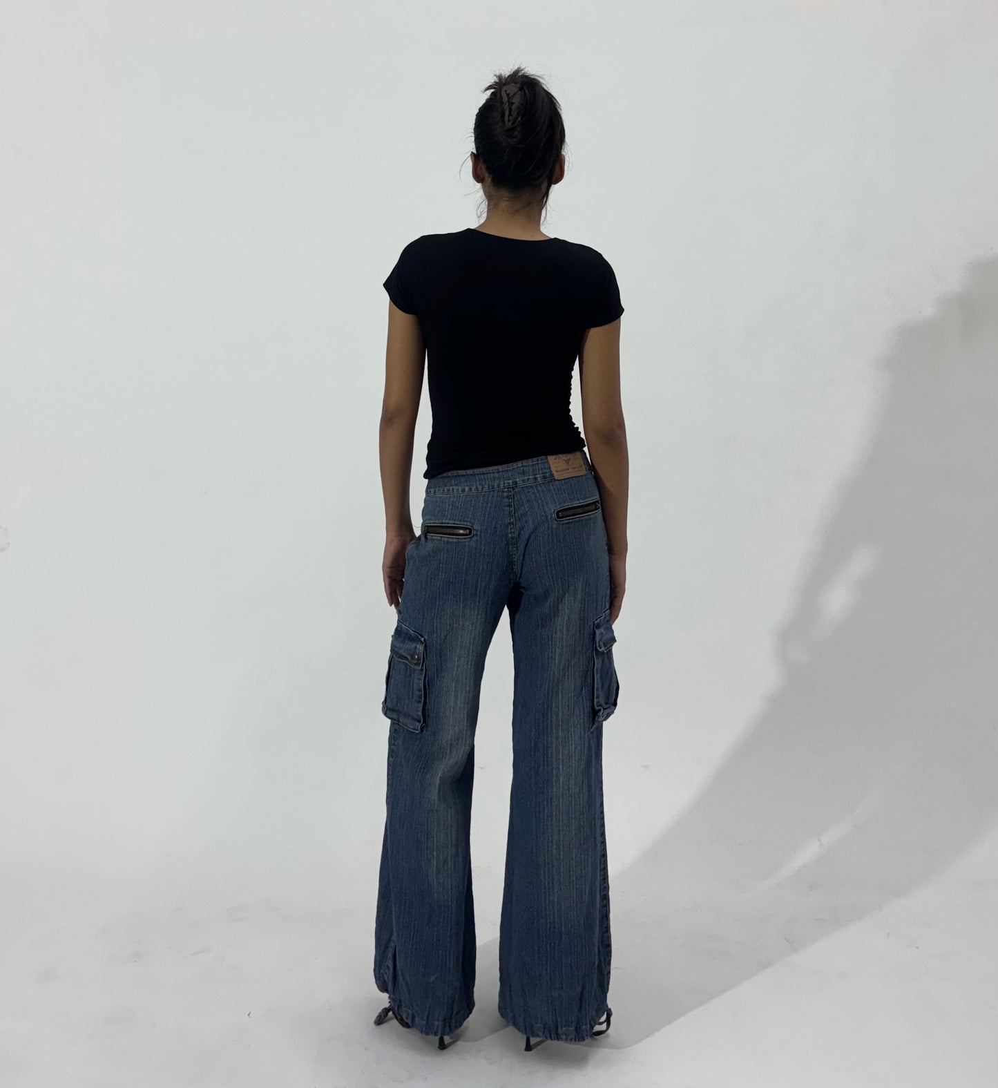 Women's Y2K Low-Rise Wide Leg Cargo Jeans with Drawstring Hem