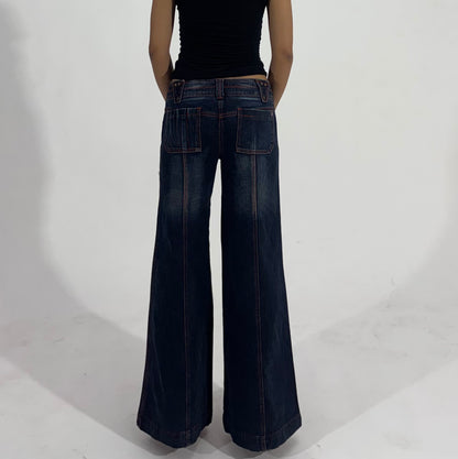 Dark Wash Low-Rise Wide Leg Cargo Women's Jeans