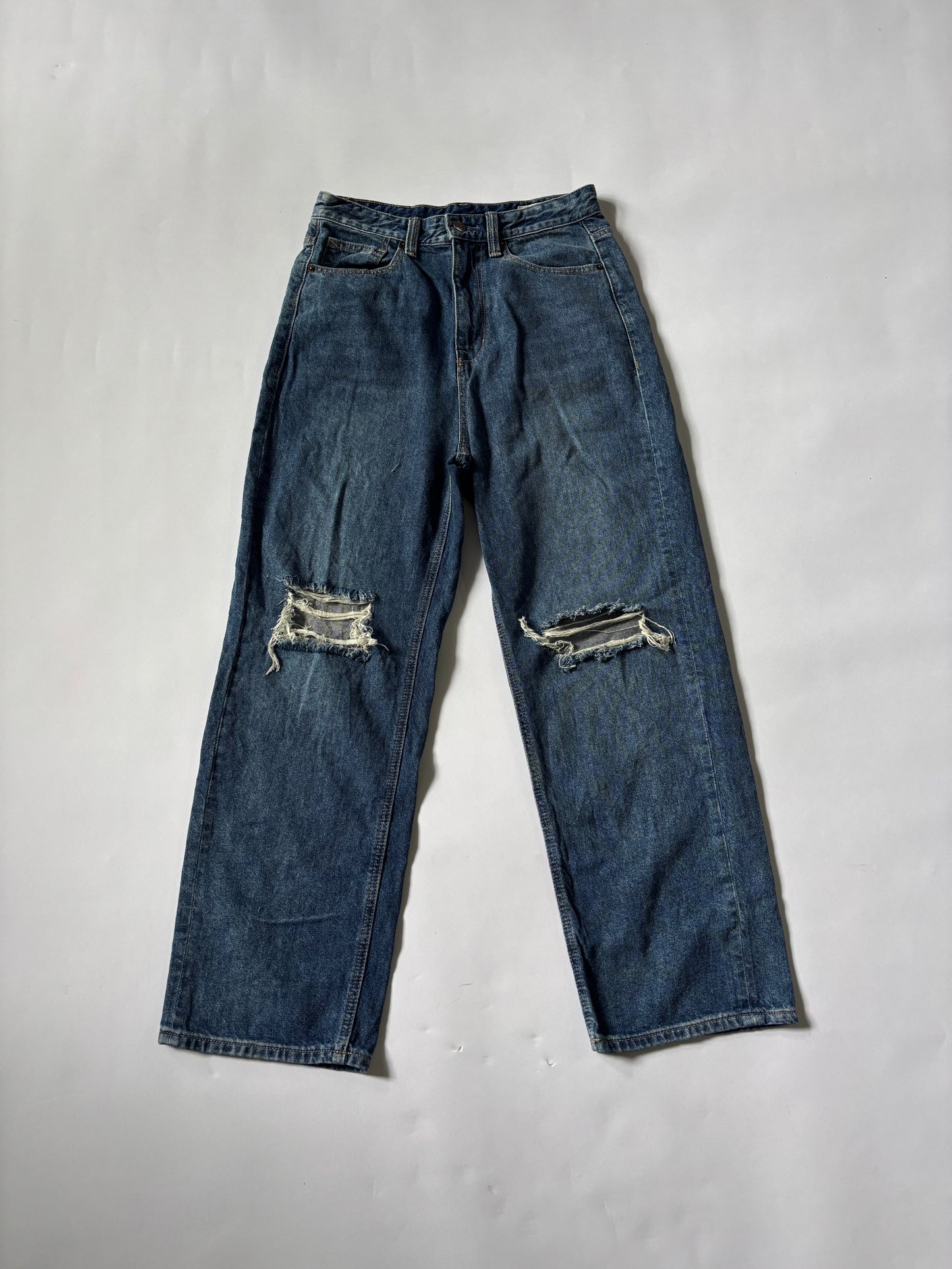 Dark blue knee cut Jeans