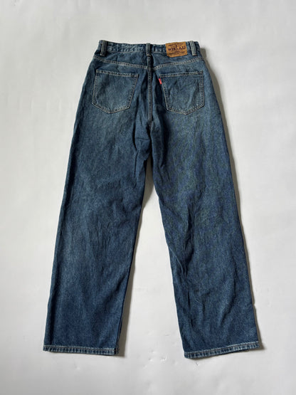 Dark blue knee cut Jeans