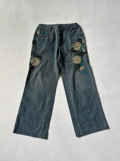 Floral embroidered Jeans