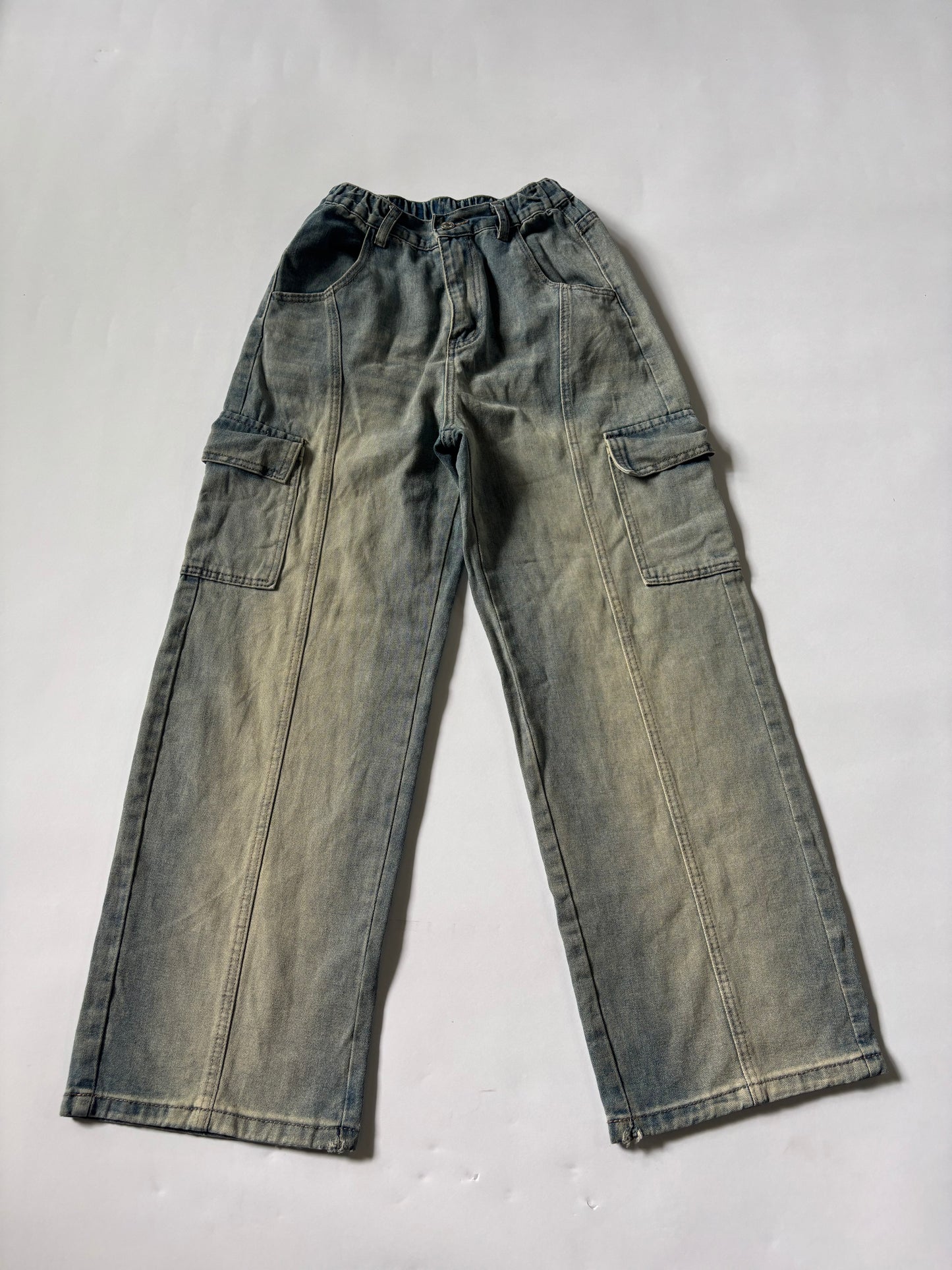 Pockets Washed Jeans