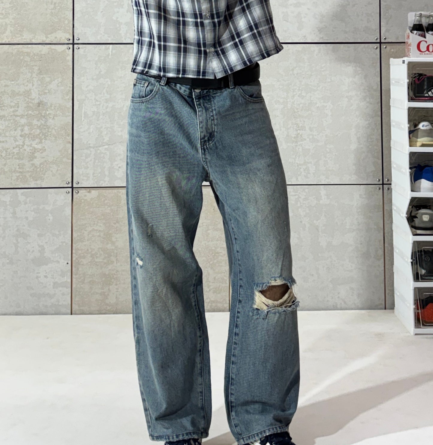 Men's Vintage Distressed Wide Leg Denim