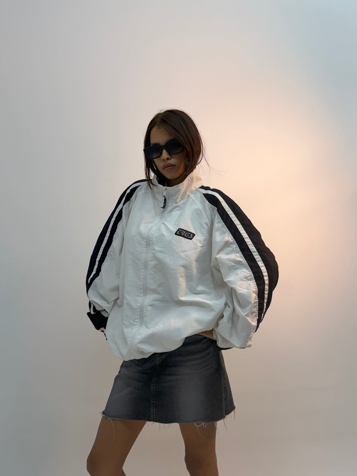 Unisex Vintage White & Black Oversized Stripe Sleeve Windbreaker Jacket