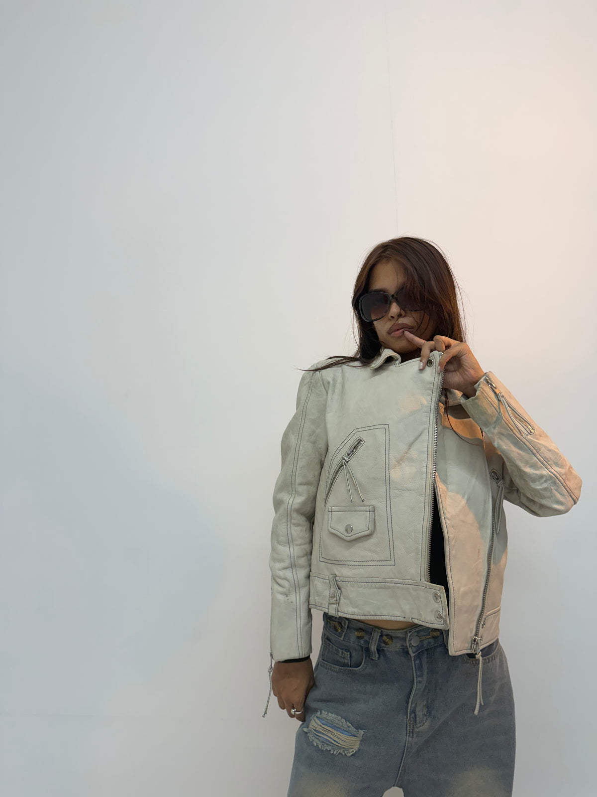 Vintage Cream Asymmetrical Zip Unisex Leather Jacket
