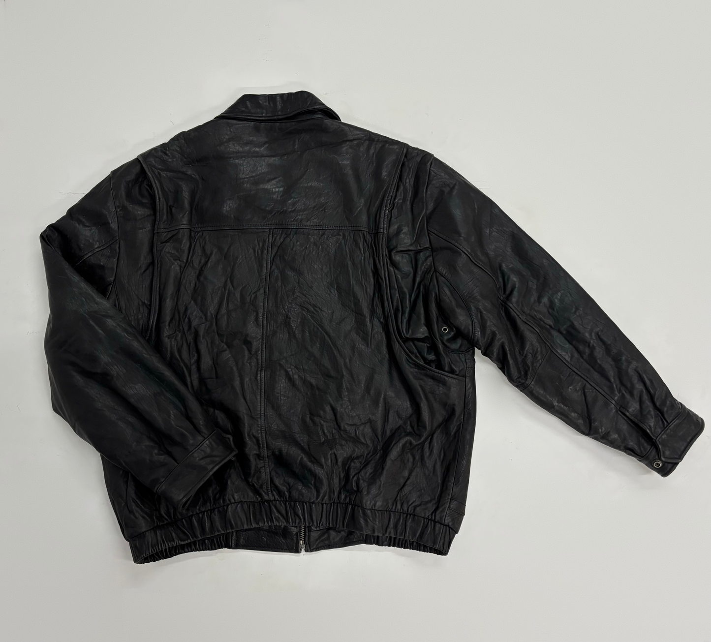 Vintage Unisex Black Leather Bomber Jacket