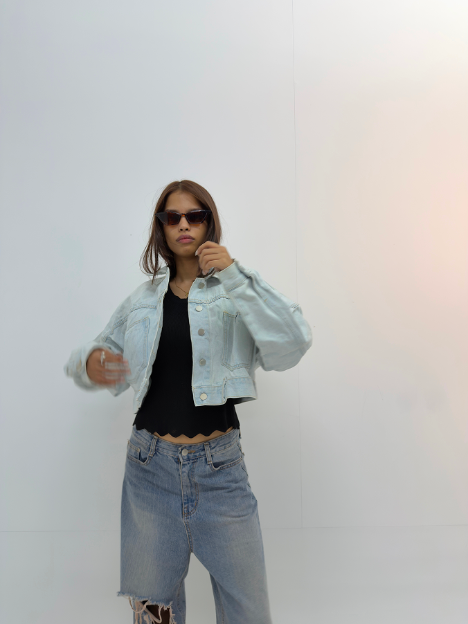 Vintage Cropped Oversized Light Wash Denim Jacket