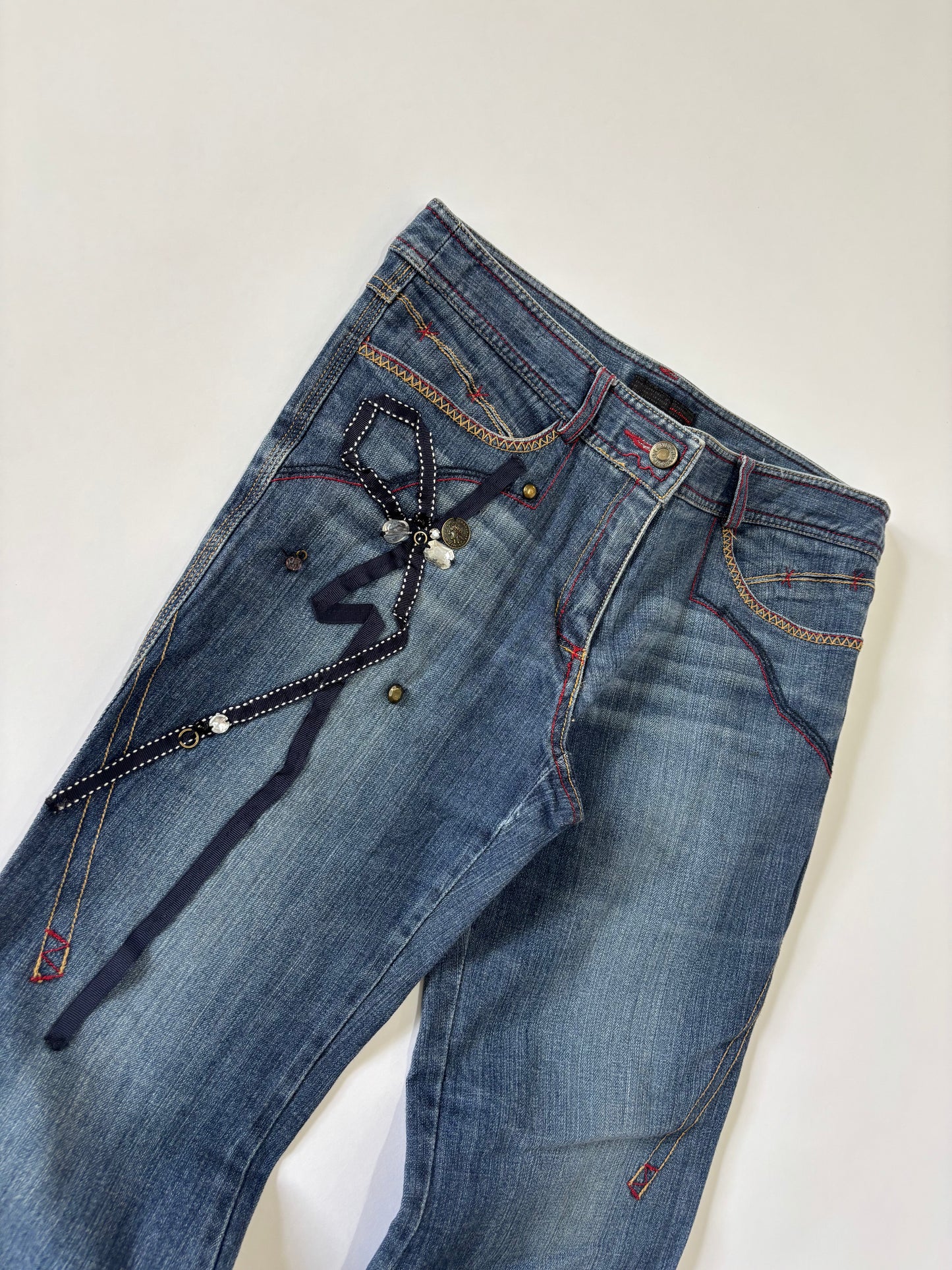 Medium wash embellish detailed denim