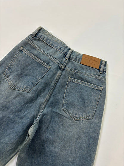 Light Wash Straight-Leg Women's Jeans