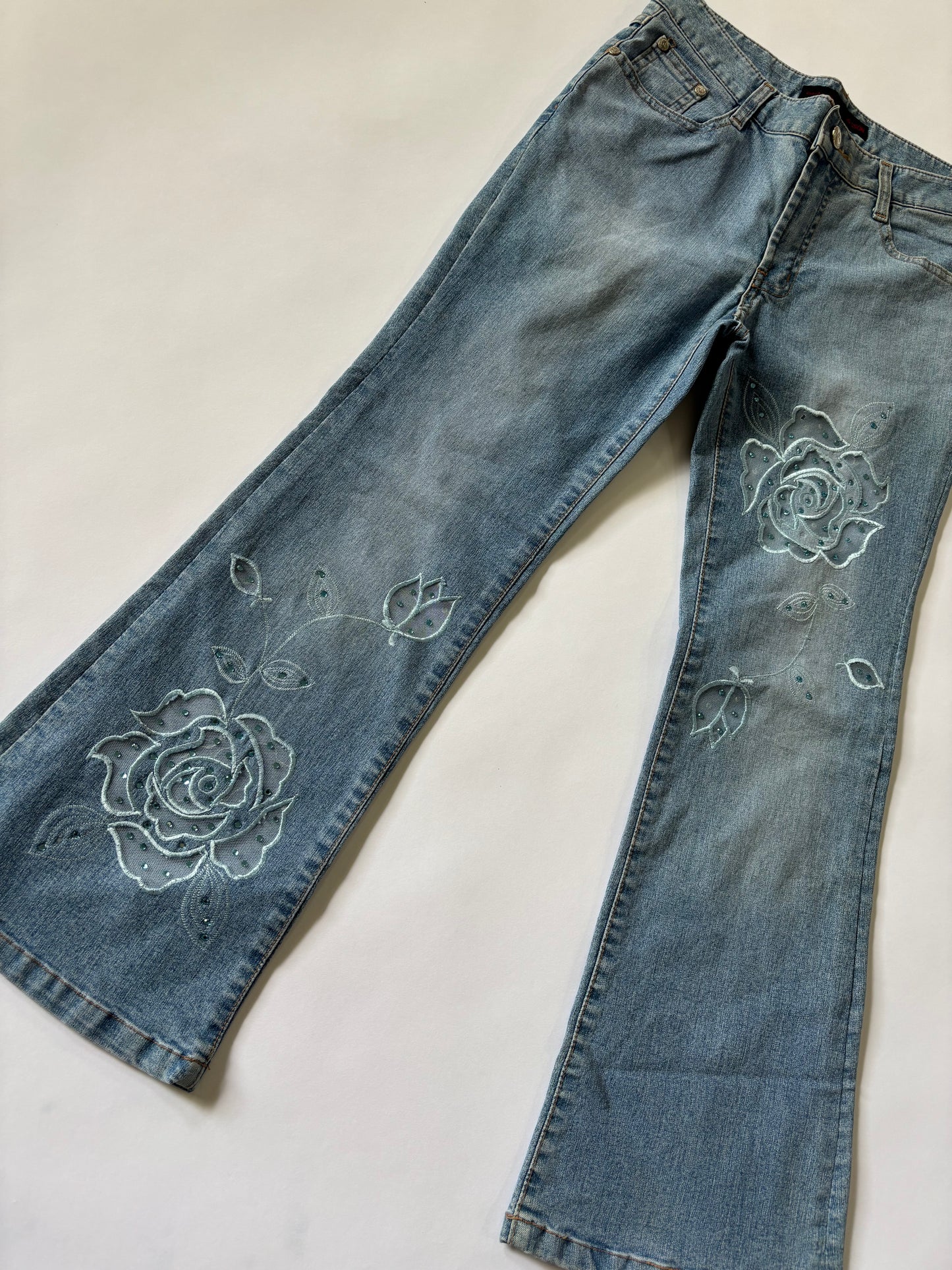 Vintage Floral Embroidered Flare Women's Jeans