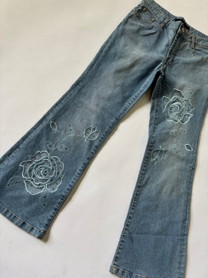 Vintage Floral Embroidered Flare Women's Jeans
