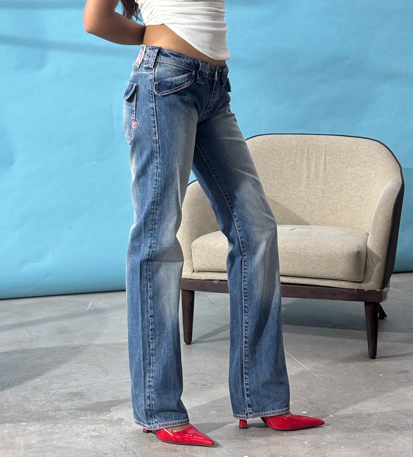 Low-Rise Straight Women's Jeans