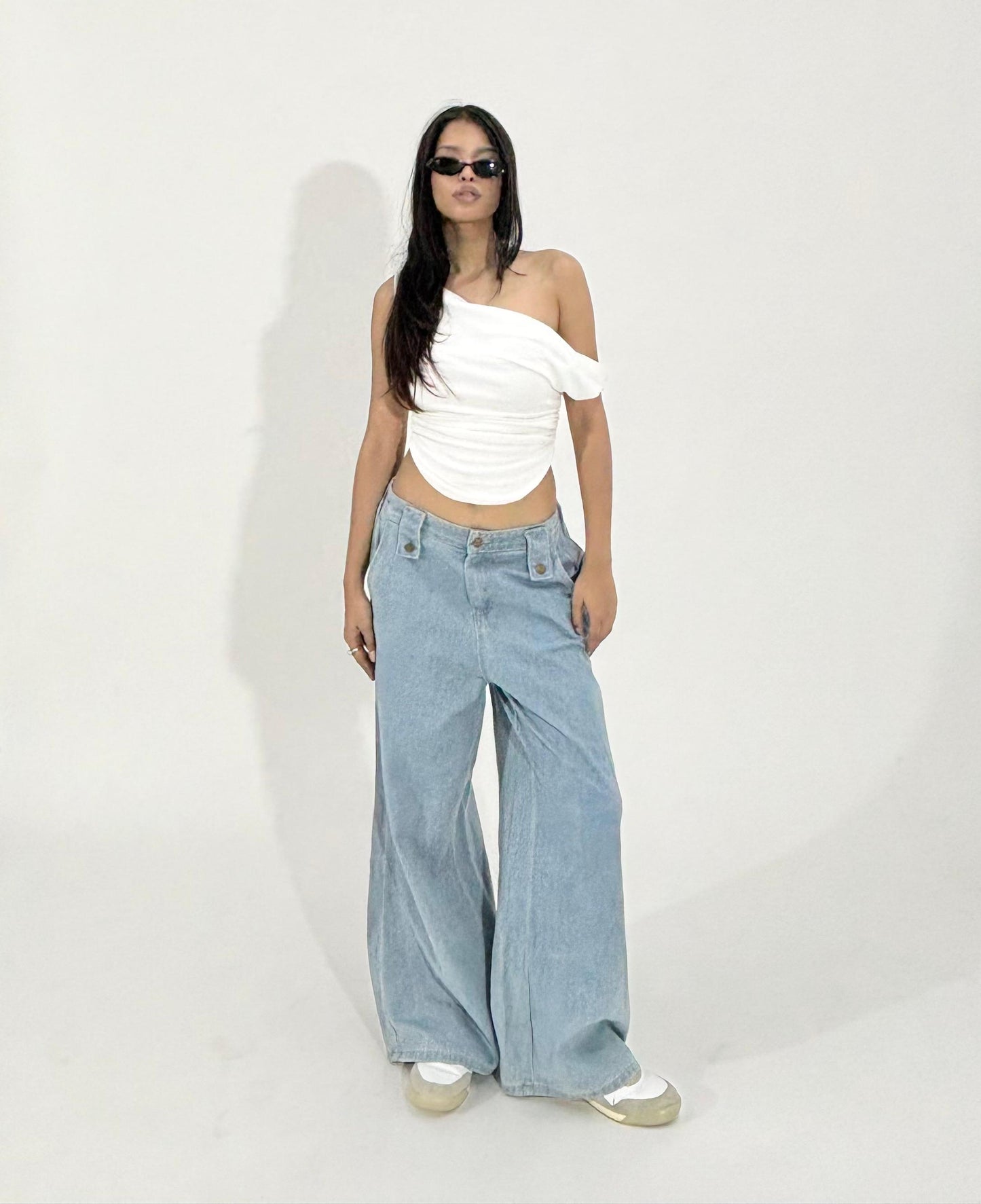 Y2K Light Wash Ultra Wide-Leg Women's Denim Jeans