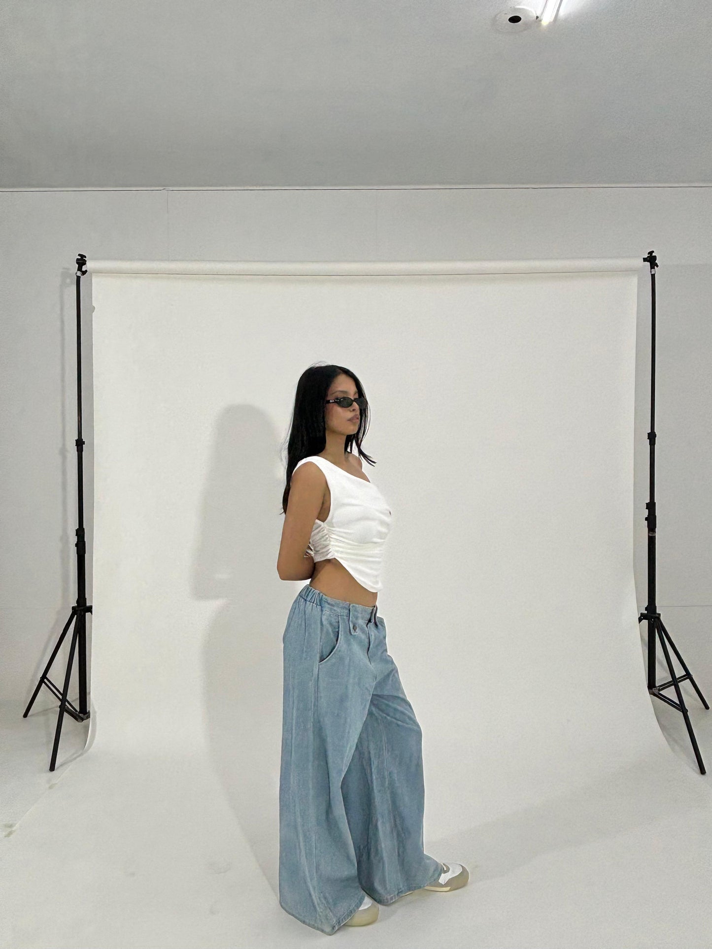 Y2K Light Wash Ultra Wide-Leg Women's Denim Jeans